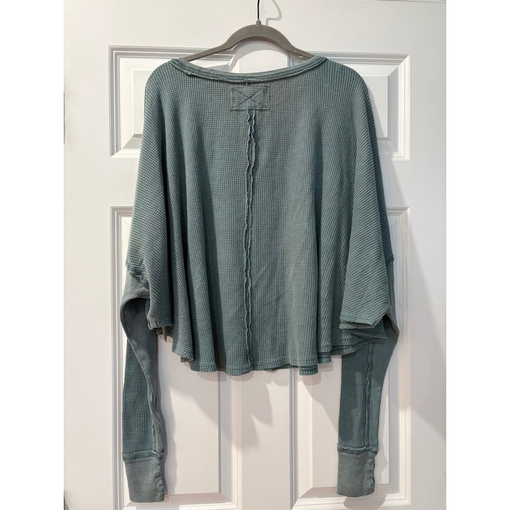 We The Free People Microphone Drop Thermal Top XS Silver Pine Green New NWOT - Picture 8 of 10